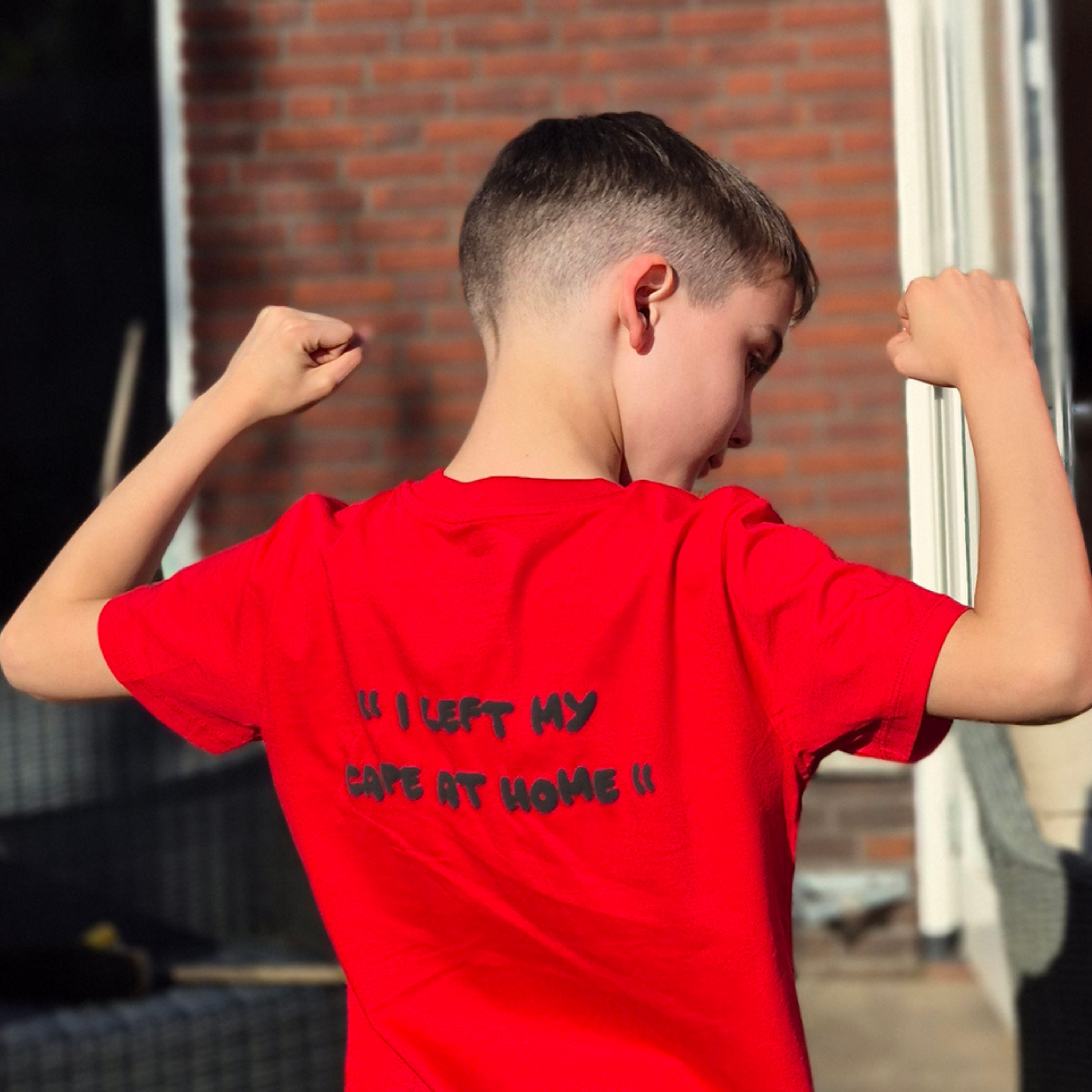 " I left my cape at home " | T-shirt