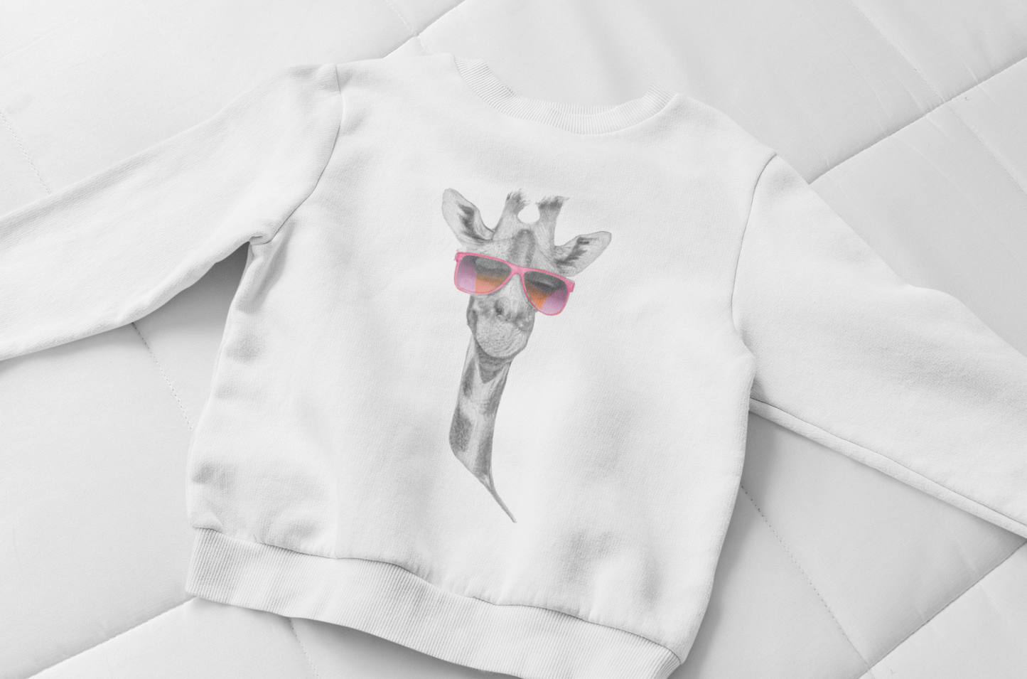 Stylish giraffe | Kids sweater